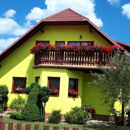 Apartman Adrianka Turčianske Teplice Extérieur photo